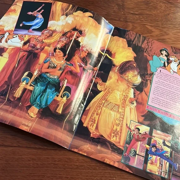 Vintage Walt Disney on Ice Aladdin Program - Picture 7 of 12